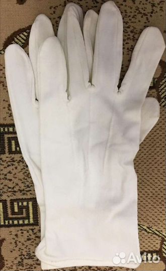 Перчатки парадные белые