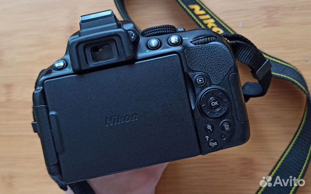 Nikon d5300 kit объявление продам