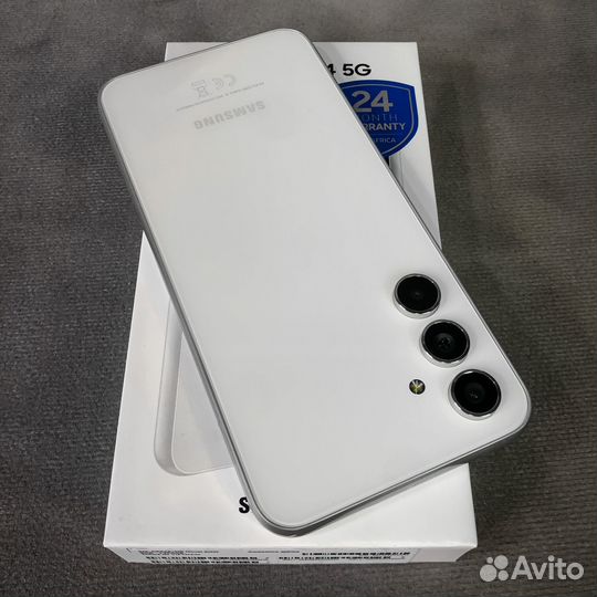 Samsung Galaxy A54, 8/256 ГБ