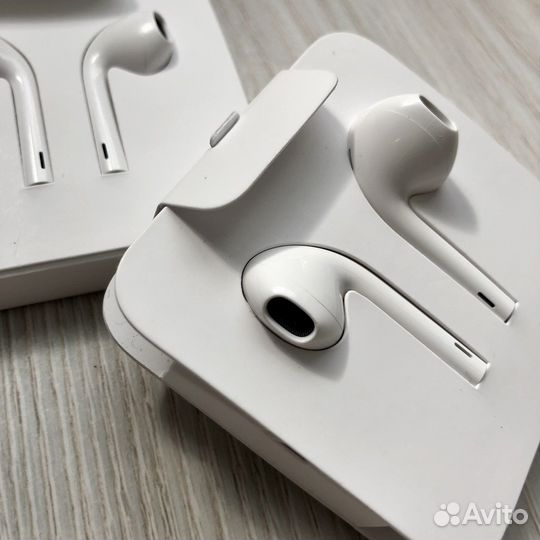 Наушники Apple EarPods Lighting Оригинал