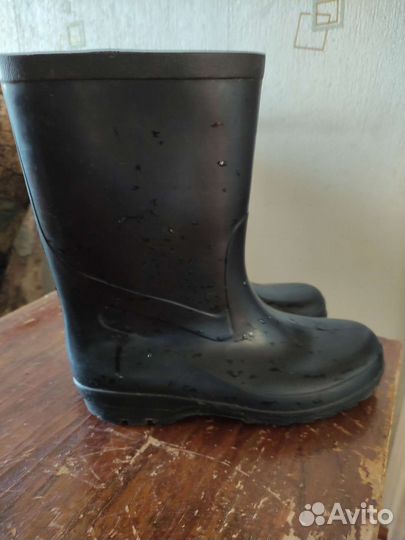 Резиновые сапоги