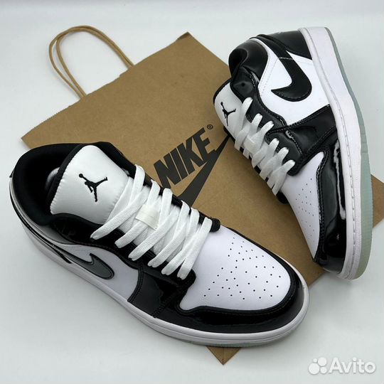 Низкие кроссовки Nike Air Jordan 1 Concord