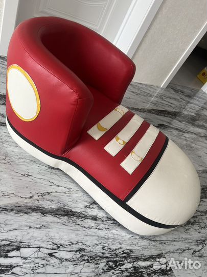 Детское кресло