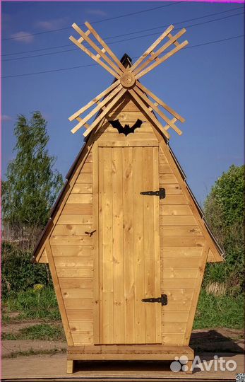 Уличный туалет от производителя HME555