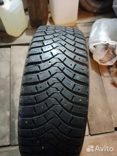 Michelin Latitude X-Ice North 225/65 R17 65