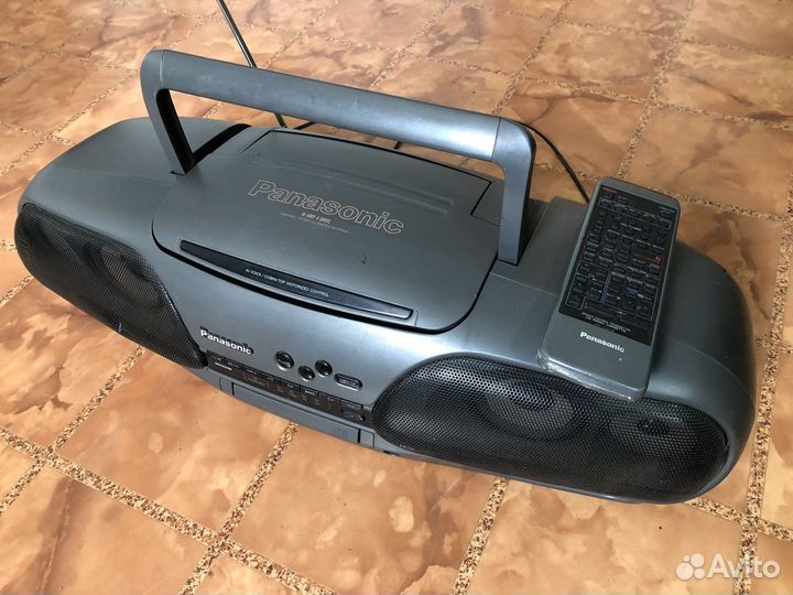 Музыкальный центр panasonic