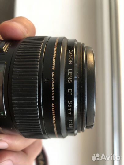 Canon Mark EOS 2 5D + объектив