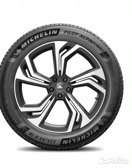 Michelin Pilot Alpin 5 SUV 285/40 R22 110V