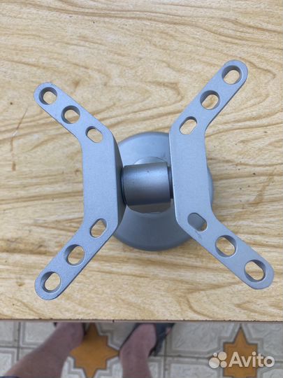 Крепление для телевизора