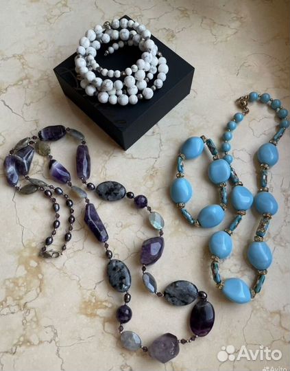 Браслет из натуральных камней бусы