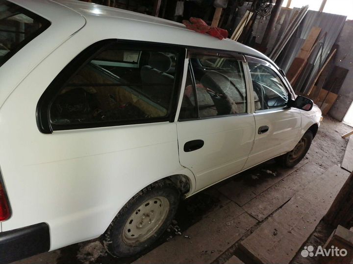 Toyota Corolla 1.5 AT, 2000, 323 825 км