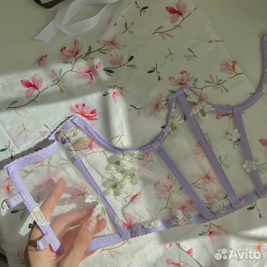 Корсет подгрудный ручной работы