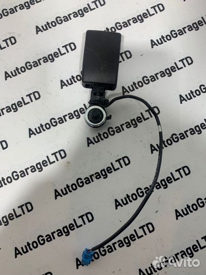 Замок ремня безопасности Mercedes-Benz Gl-Class