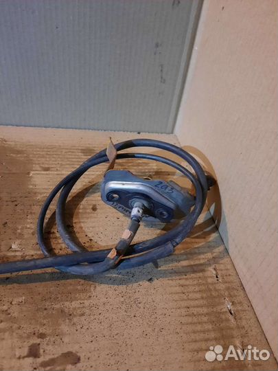 Тросик газа almera n15