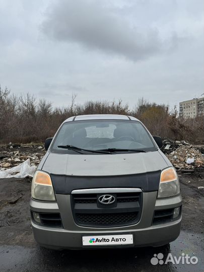 Hyundai Starex 2.5 AT, 2005, битый, 302 000 км