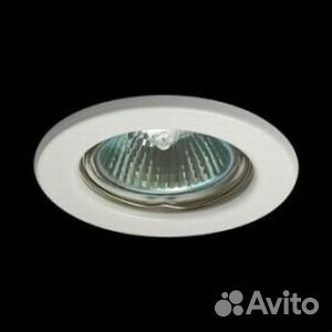 Светильник точечный DL-10 MR16 50Вт G5.3 белый;