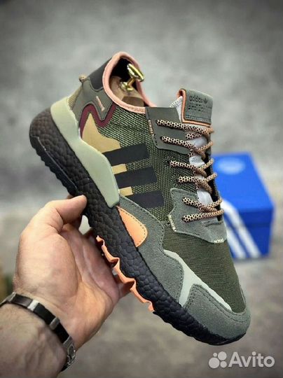 Кроссовки Adidas Nite jogger зеленые р-р. 41-45