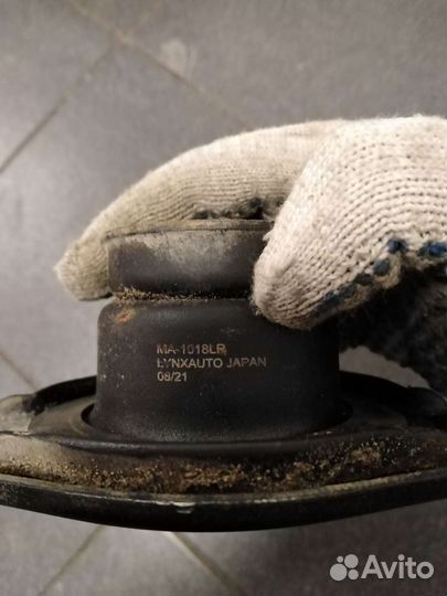 Хёндай Элантра опора амортизатора