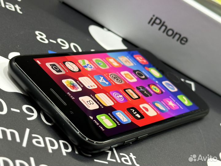 iPhone SE (2020), 128 ГБ