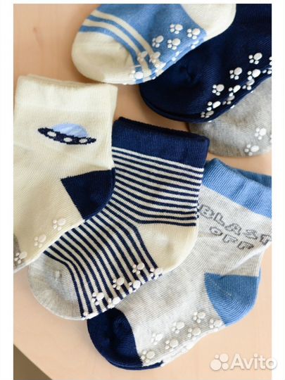 Носочки для новорожденного