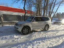 Mitsubishi Pajero 3.5 AT, 2000, 242 845 км, с пробегом, цена 1 000 000 руб.