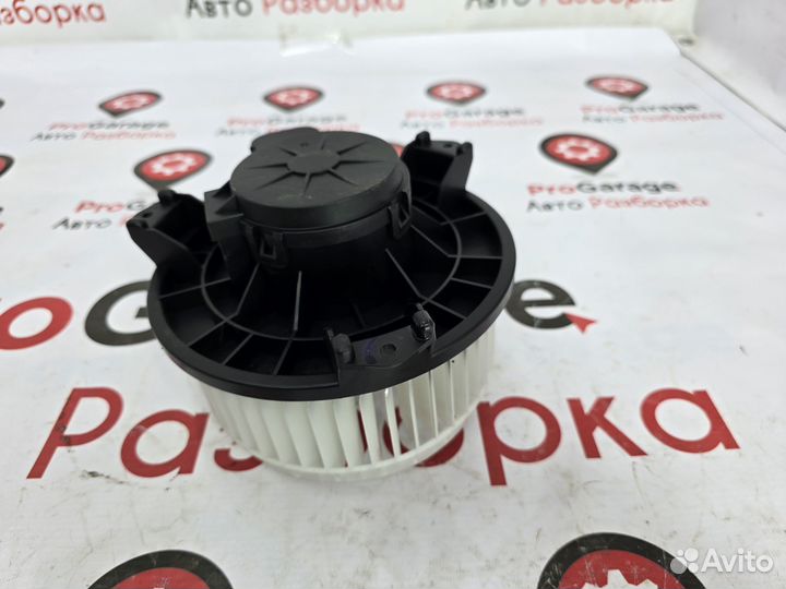 Моторчик печки отопителя Geely Coolray SX11