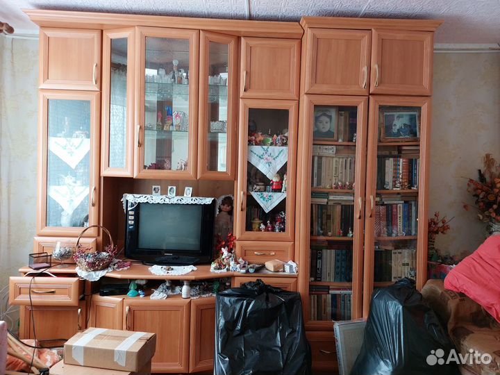 Мебель для гостинной бу