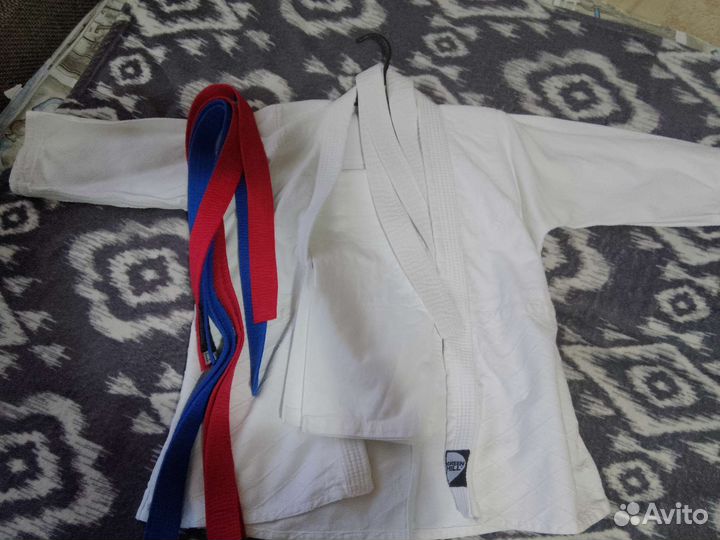 Кимоно для дзюдо,карате