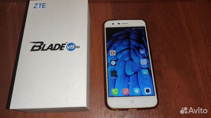 Телефон zte