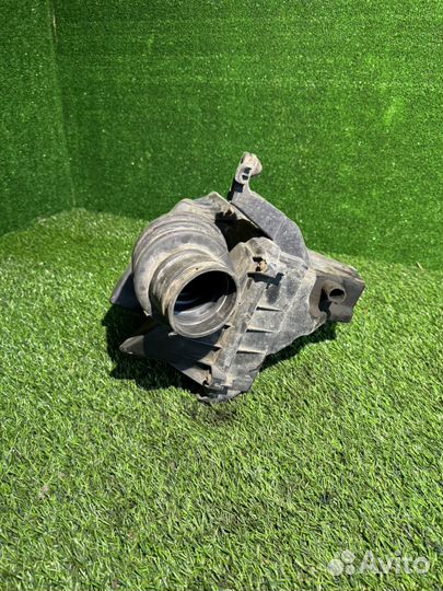 Корпус воздушного фильтра ford focus 2