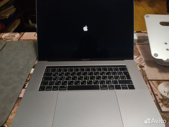 Apple MacBook Pro i7 2018 15