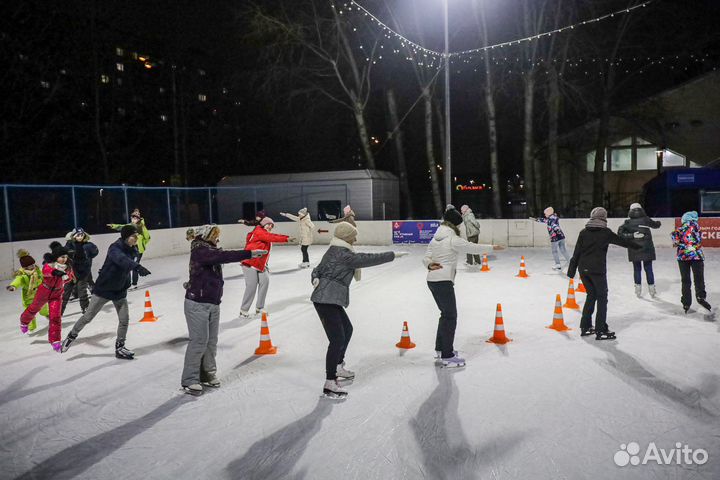 Тренер по фигурному катанию