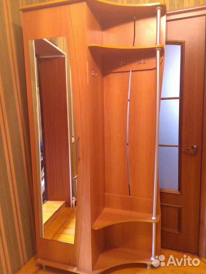 Шкаф