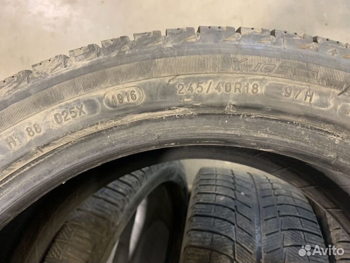 Michelin X-Ice XI3 245/40 R18 97H