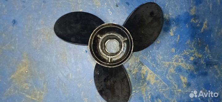 Гребной винт mercury 60