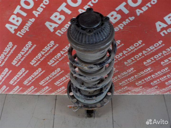 Стойка подвески передняя левая Opel Astra-H