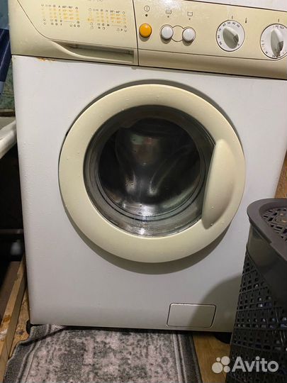 Стиральная машина zanussi