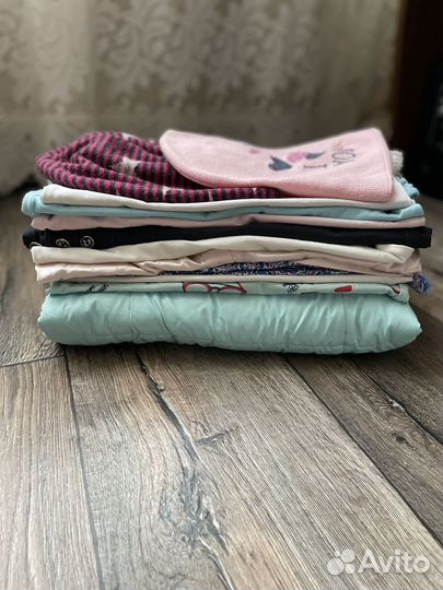 Вещи пакетом на девочку