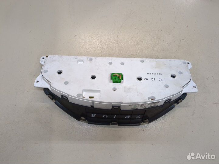 Щиток приборов Volvo XC70, 2004