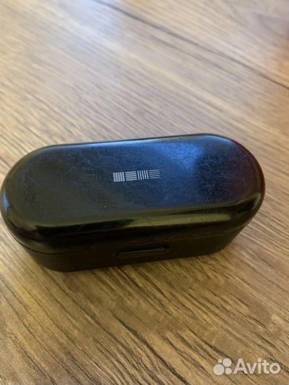 Беспроводные наушники