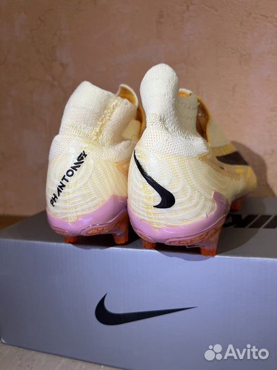 Бутсы nike phantom gx