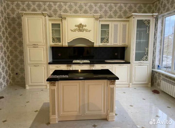 Кухонные гарнитуры