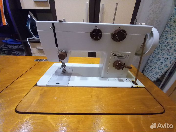 Швейная машинка