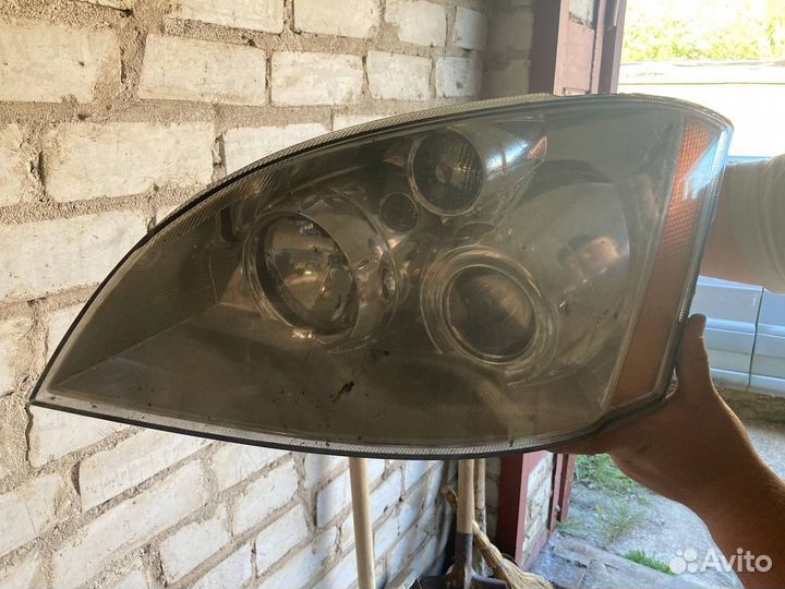 Фара на Чери Фора/Vortex Estina