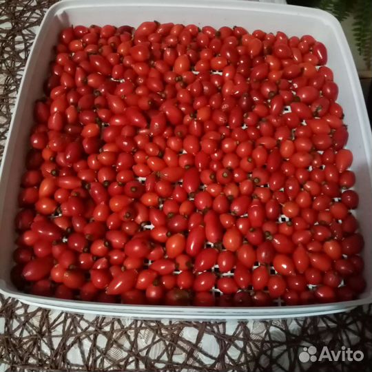 Сухофрукты, травы