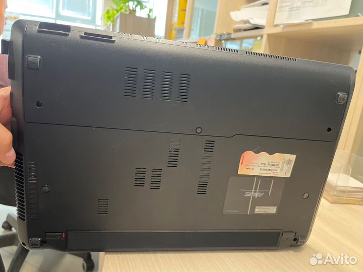 Ноутбук asus