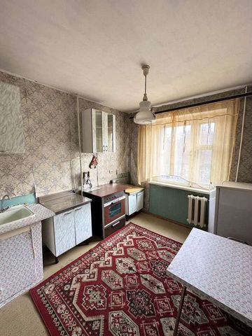 1-к. квартира, 40 м², 4/5 эт.
