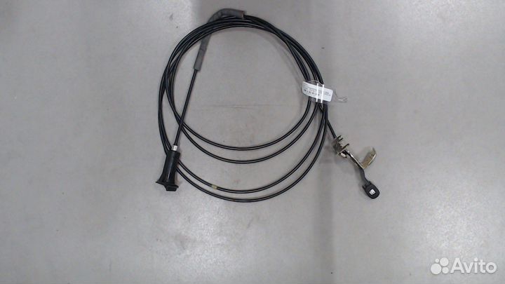 Трос открывания лючка бака Hyundai Santa Fe, 2005