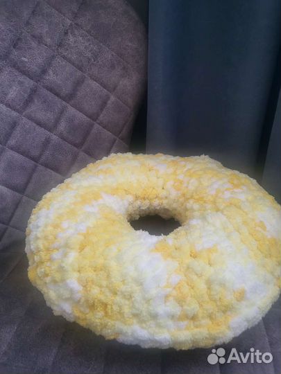 Декоративные подушки Пончик