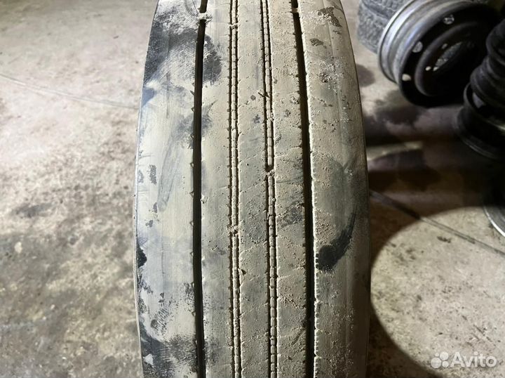 Грузовая шина бу 295 80 R22.5 Firestone